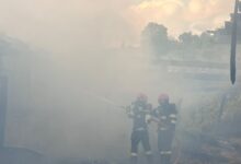 BRAȘOV. Incendiu puternic la o casă din Bran. O femeie a fost transportată la spital după ce a inhalat fum 3 | MyTex.ro