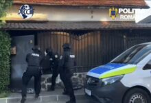 VIDEO. Rețea de trafic de droguri destructurată la Brașov. Cinci tineri au fost arestați preventiv 5 Amenzi | MyTex.ro