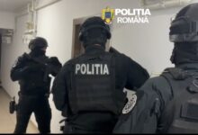 Au intrat în casa unor pensionari din Brașov sub pretextul unor reparații și au fugit cu 30.000 de lei 6 Urmărit | MyTex.ro