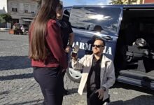 Brașov. Cerere în căsătorie cu ajutorul... jandarmilor (VIDEO) 8 | MyTex.ro