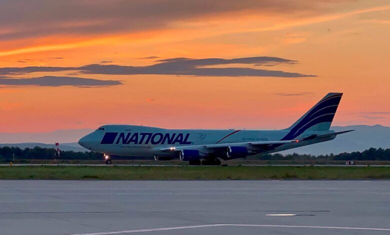 REGINA AERULUI A CONFIGURAT HARDWARE-UL LOGISTIC AL BRAȘOVULUI: Boeing 747 a aterizat în premieră pe Ghimbav, stârnind controverse aprinse în mediul online 3 Brașov | MyTex.ro