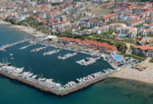 Brașovenii își scurtează vacanțele în 2026: Bulgaria rămâne destinaţia favorită, dar bugetele sunt sub presiune 6 Vreme de mers la mare | MyTex.ro