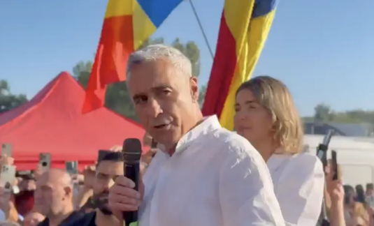 Călin Georgescu forțează preluarea AUR? Planul din spatele „scenetei” de la Giurgiu și revolta care mocnește în partid 3 Georgescu | MyTex.ro