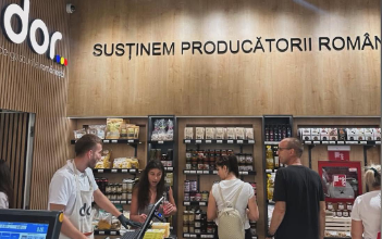 De la dosare penale și Survivor 2026, la afaceri cu produse tradiţionale: Călin Donca a extins rețeaua „DOR de gusturile românești” la București / Ce preţuri... 11 | MyTex.ro