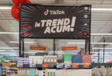 Fenomenul TikTok ajunge pe rafturile Kaufland din Brașov. Retailerul creează spații speciale pentru produsele virale pe internet 3 | MyTex.ro