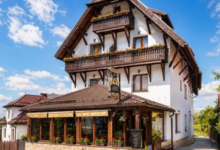 BUCĂȚICĂ DIN POVESTEA BRANULUI | Pensiune-restaurant la 300 m de Castel, scoasă la vânzare pentru 1,7 milioane €: Merită investiția în perioada actuală? 8 Donca | MyTex.ro