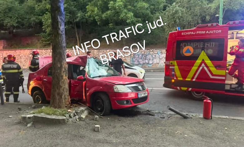 BRAȘOV. Un șofer beat a intrat cu mașina într-un copac, pe str. Carpaților 3 Șofer | MyTex.ro