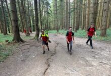 BRAȘOV | Turiști blocați în Valea Mălăiești din cauza ceții! 5 Turist | MyTex.ro