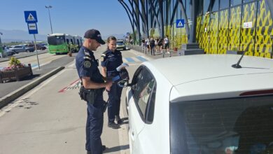 Polițiștii, la datorie pe Aeroportul Brașov - Ghimbav: recomandări pentru turiști 5 | MyTex.ro