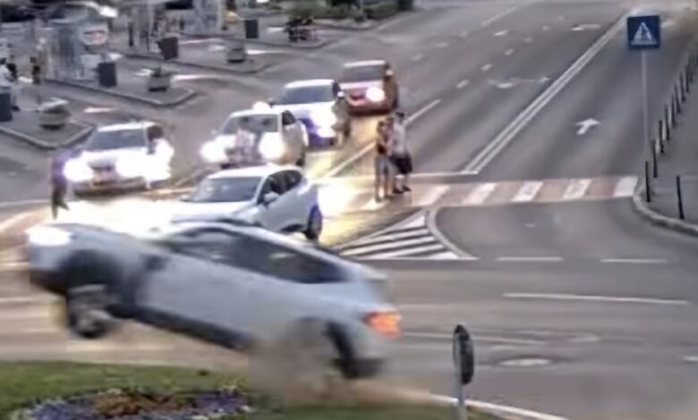 BRAȘOV. Șoferul care a provocat tragicul accident de pe str. Mureșenilor spune că i s-a făcut rău și că nu își amintește ce s-a întâmplat 3 Șoferul | MyTex.ro