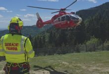 Patru turiști epuizați și rătăciți vor fi evacuați cu elicopterul POA Brașov din Creasta Morarului. Apel primit azi-noapte, la ora 2:00 7 | MyTex.ro