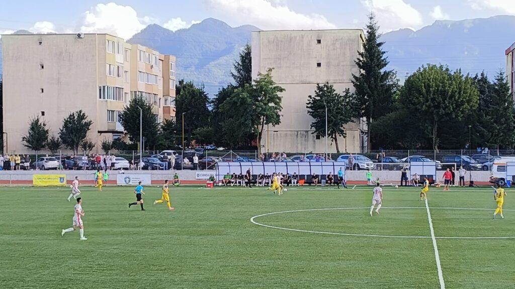 Corona Braşov s-a calificat în grupele Cupei României la fotbal 9 Corona Braşov | MyTex.ro