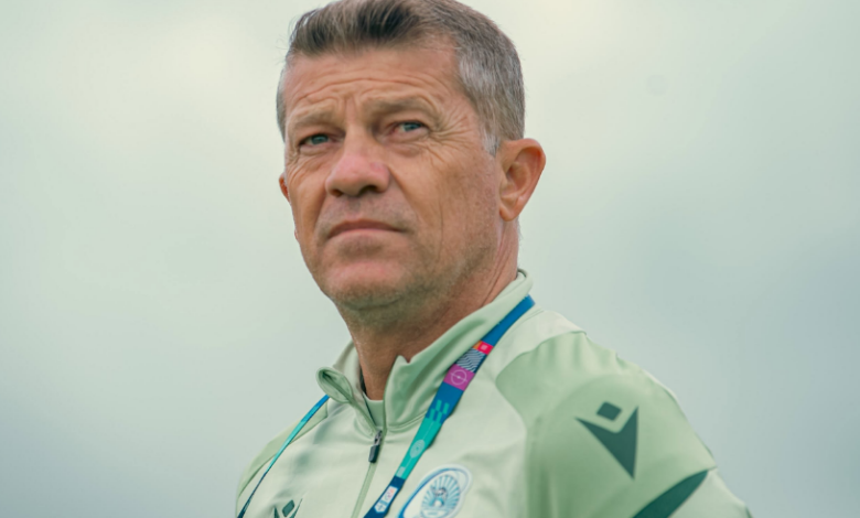Start de coșmar pentru Daniel Isăilă în Emiratele Arabe Unite! Defensiva lui Bani Yas se clatină din temelii după două eșecuri consecutive 3 Isăilă | MyTex.ro