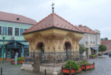 10 troițe din Șcheii Brașovului vor fi restaurate cu fonduri europene. Contract de finanțare de 11,4 milioane de lei 10 Vitezomanii | MyTex.ro