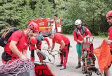 BRAȘOV | Trei apeluri la 112 în mai puțin de două ore pentru Salvamont Zărnești. Două accidente și un caz de dispariție 3 | MyTex.ro