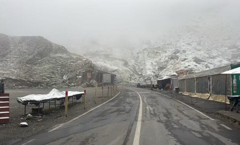 DRDP Brașov: A nins pe Transfăgărășan! 3 transfăgărășan | MyTex.ro
