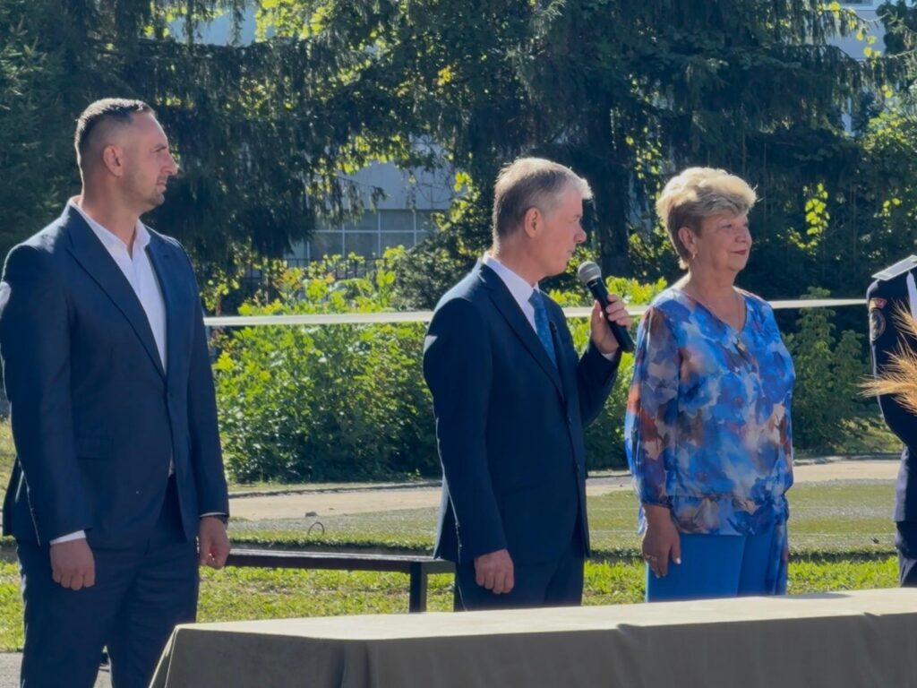 Undă verde pentru noua sală de sport de la Liceul Tehnologic Silvic din Brașov 7 Undă verde pentru noua sală de sport | MyTex.ro