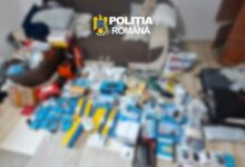 Fraudă prin retururi fictive la easybox. Tânăr reținut de polițiști 5 150 kg de articole pirotehnice - confiscate de polițiștii brașoveni | MyTex.ro
