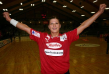 Carmen Amariei, extrem de aproape să preia banca tehnică de la Corona Brașov! Suport total din partea Marianei Tîrcă 3 | MyTex.ro