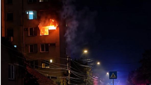 Incendiu violent într-un cămin studențesc din Cluj-Napoca 3 incendiu | MyTex.ro