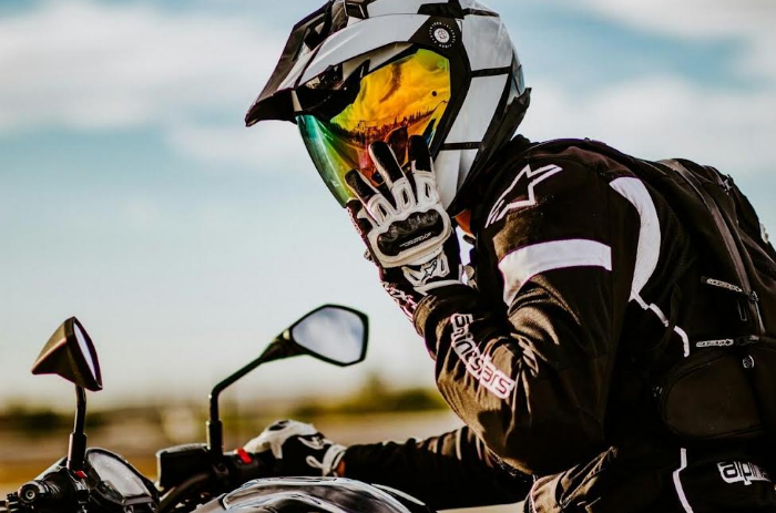 Top 6 mănuși moto de stradă cu protecții rigide în 2026 - modele pentru oraș, ture și mers sport 9 | MyTex.ro