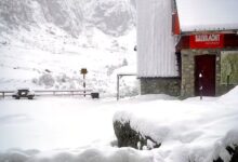 Salvamont Brașov, avertisment pentru turiști: Ninsori la altitudine și risc pe traseele montane 3 | MyTex.ro