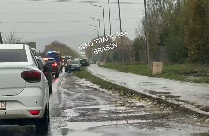 BRAȘOV | Blocaj în Sânpetru în urma unui accident 3 sânpetru | MyTex.ro