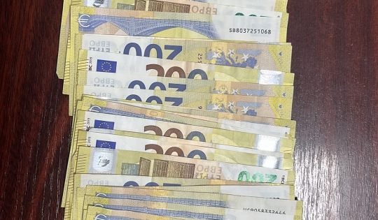 44 de percheziții în București și cinci județe într-un dosar cu țigări vândute ilegal! Șase persoane au fost reținute 3 Percheziții | MyTex.ro