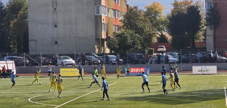 Lider în Liga 3 - Seria a 2-a! Corona Brașov a răpus-o și pe Inter Sibiu 5 Corona | MyTex.ro