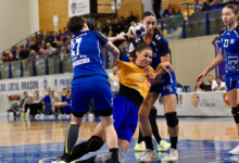 Chin și jale sub Tâmpa! Corona Brașov a pierdut acasă cu CSM Târgu Jiu și se adâncește în criză / Bent Dahl - pe făraș 3 | MyTex.ro