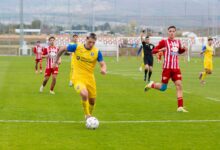 Corona Brașov a câștigat la Sfântu Gheorghe și rămâne lider în Liga 3 / Un jucător al oaspeților, transportat de urgență la spital după un fault extrem de dur 8 EHF | MyTex.ro