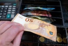 „Schema pungilor” i-a adus unei casiere 40.000 de euro 6 Alcool | MyTex.ro