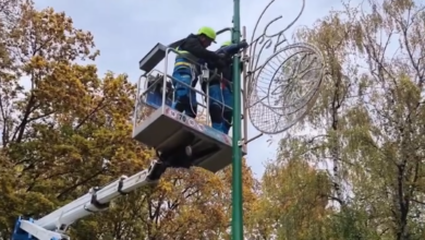 Brașovul îmbracă haine de sărbătoare: Peste 1,3 milioane de luminițe și tavan luminos pe Republicii. Când se aprind ornamentele de Crăciun 9 | MyTex.ro