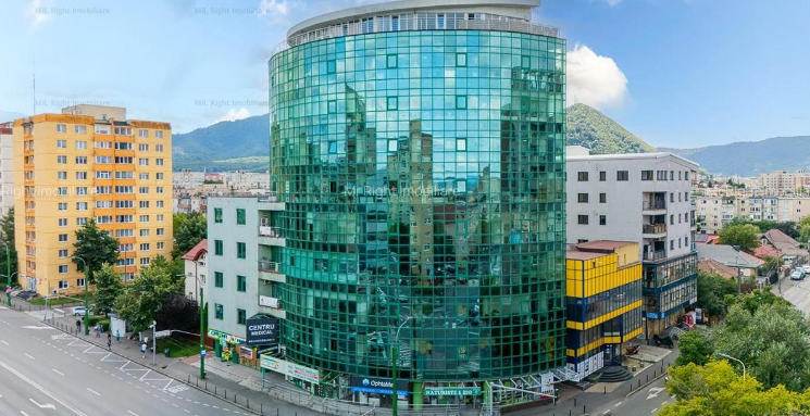 Cu cât se vinde un spațiu comercial de peste 500 mp în zona Centrului Civic din Brașov. Merită prețul? 3 Braşov | MyTex.ro
